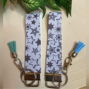 Blue Star 4th of July Faux Leather Keychain (price is for 1)